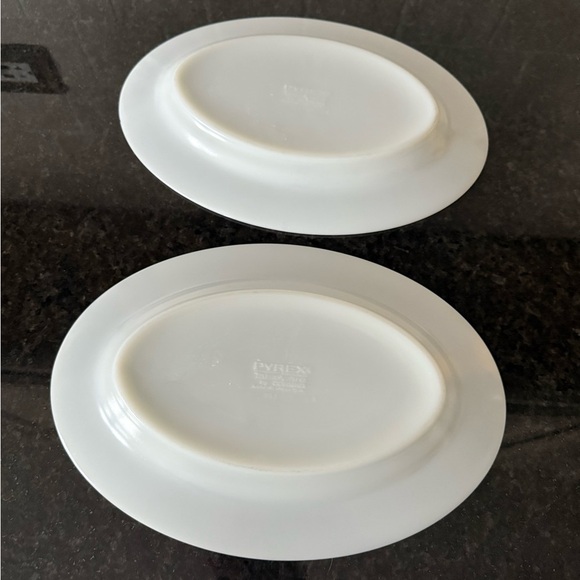 Two Vintage Pyrex Tiburon 793-35 Copper Filigree Oval Serving Platters - Picture 5 of 10